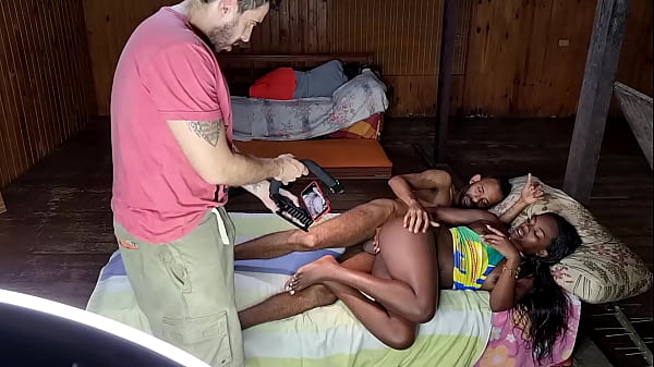 Bastidores Da Grava&ccedil;&atilde;o A Safada Alicia Ribeiro Em Um Sitio Infestado De Ratos thumbnail