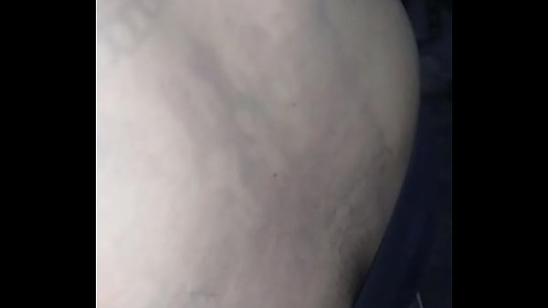 Nonton Y Le Limpio El Culo Con Una Toallita thumbnail