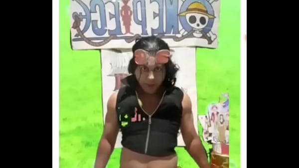 Nico robin de one piece muito gostosa mandando salve