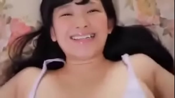 Play MP4 - video&colon;444910