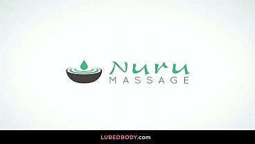 Nonton Massage Threesome With Rylee Blake And Whitney Oc thumbnail