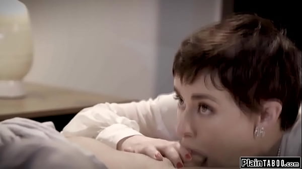 Homecare pro fucks next to husbands_wife