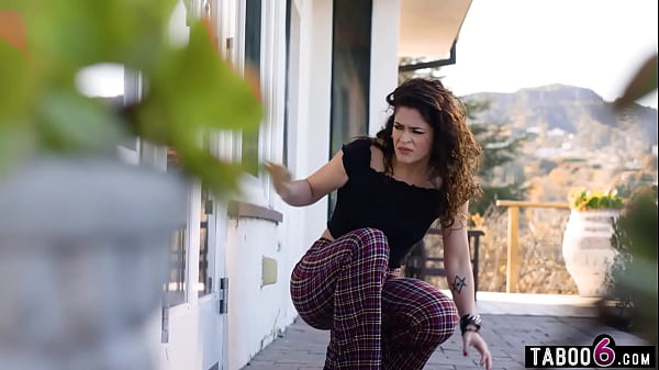 Openrelationship did not turn out good for_VictoriaVoxxx after he_cheated