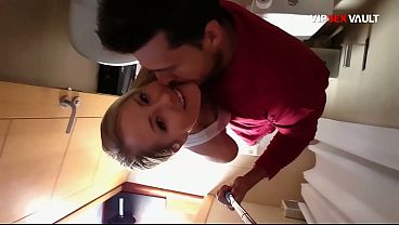 I Held the Camera While He Pounded My Cunt in Bed