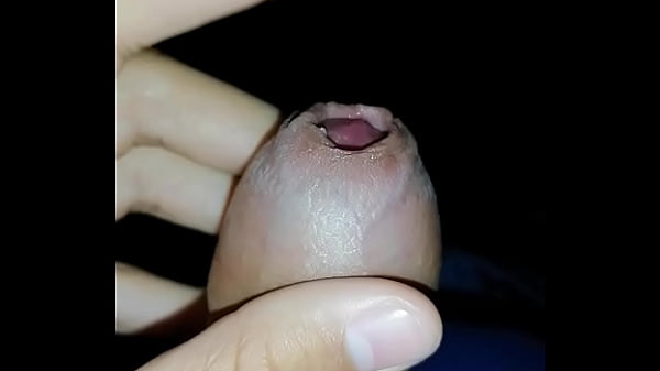 Enteteniendome con mi pene baboso 