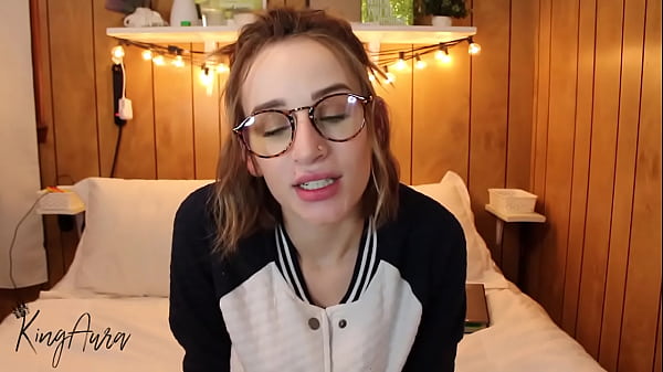 Nonton Pregnant Student Wants A D thumbnail