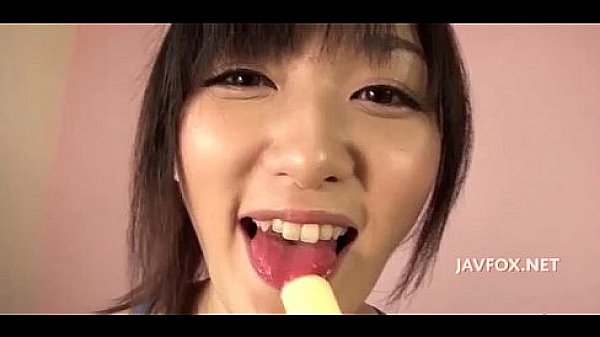 Nonton Sexy Asian Girl Fucked thumbnail