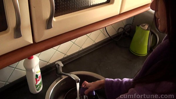 Play MP4 - Eveline Neill Scene 2