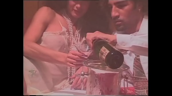 Nonton Big Cock For An Hairy Wet Pussy!!! thumbnail