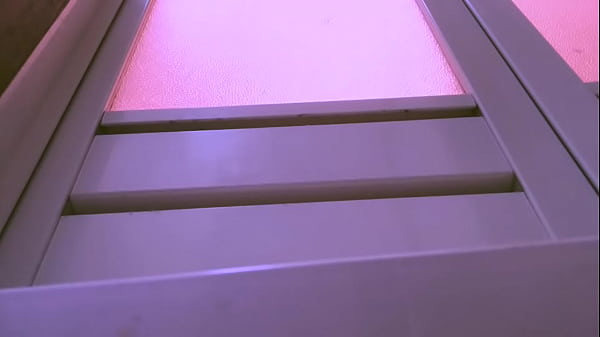 クリトリスいじってたら潮吹き沢山しました 