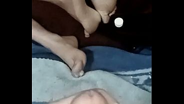 Arab gay threesome نيك سالب بنوتي سعودي من صاحبو والسواق سكس عرب ساخن