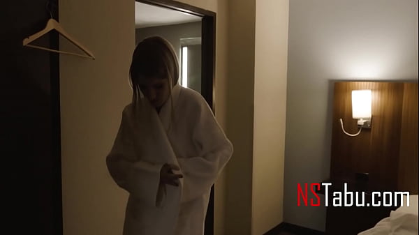 Busty hotwife fucked in the dark