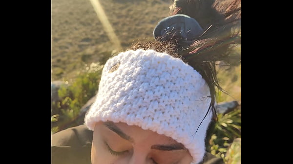 Nonton Tomando Caf&eacute; E Ganhando Uma Mamada Deliciosa thumbnail