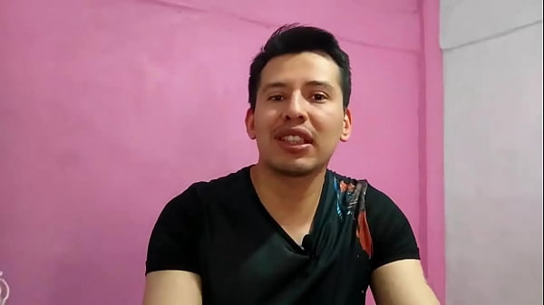 Jovencito recibe una cogidota por parte del padre de su bff 