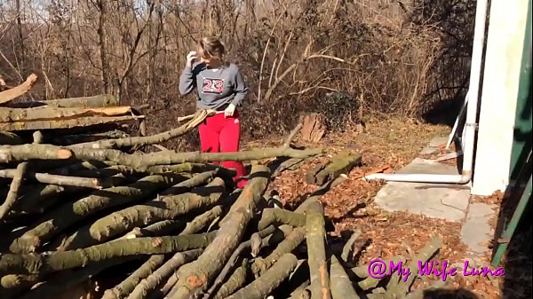 Play MP4 - my lover likes me to make her enjoy by breaking her ass