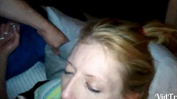 Nonton The Cumshot Moments thumbnail