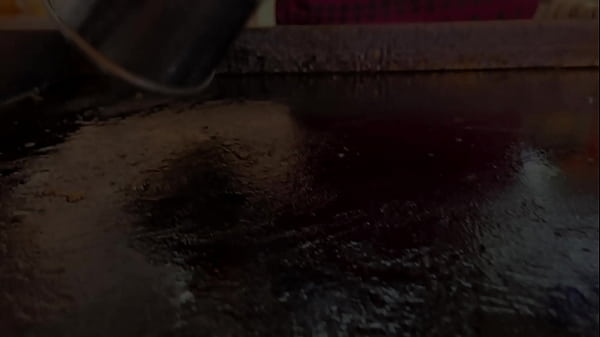 Nonton Tremendo Bistec Que Me Voy A Tragar thumbnail