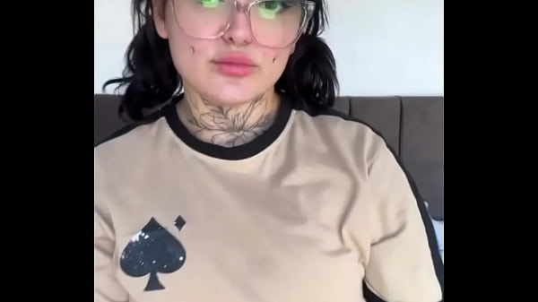 Nonton Pamela Suelen Peitos Grandes Pulando thumbnail