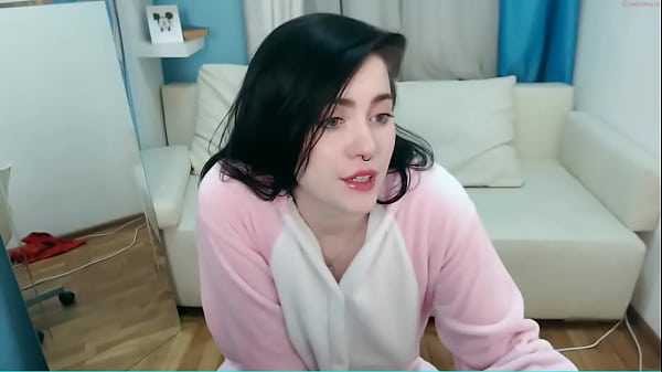 Stacy moon is fingering her anal on webcam show