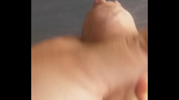 Play MP4 - Me masturbo y largo bien rico mi lechita