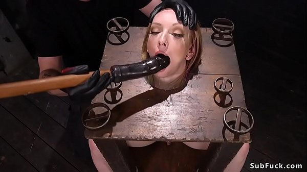 Brunette_slave in stock_mouth toyed