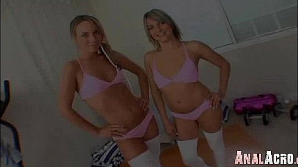 Nonton Anal Slut 398 thumbnail