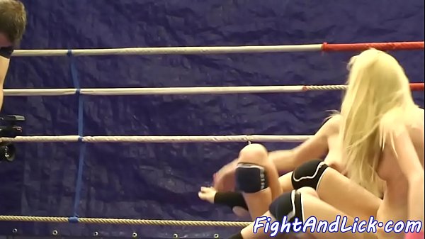 Wrestling_babes orally pleasure each_other