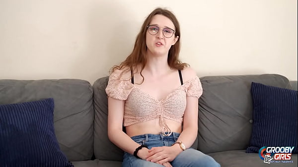 Play MP4 - GROOBYGIRLS&colon; Tryout Tuesday with Peachie Divine&excl;