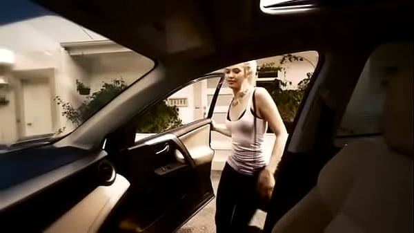 Electronic Song Pretty Girl thumbnail