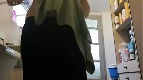 Play MP4 - InTheBathroomWithMomSOFT 04 11&period;mp4