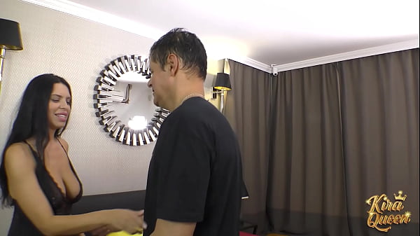 Nonton Kira Queen Punishes Porno Dan With Dripping Pussy Ride! thumbnail