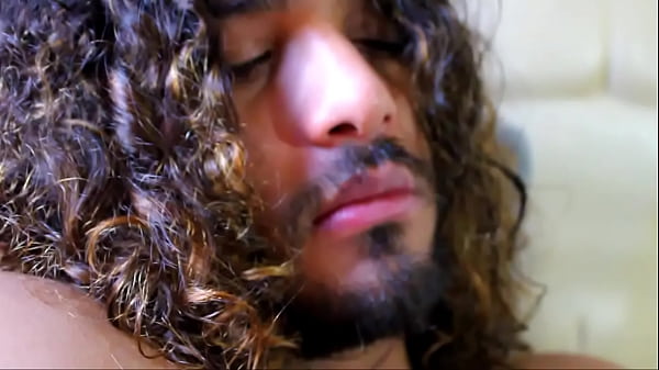 Play MP4 - ACABEI DANDO PRO MEU VIZINHO GOSTOSO