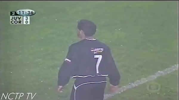 JUVENTUDE COMENDO O CU GOSTOSO DO CORINTHIANS EM_CAXIAS DO SUL