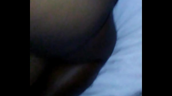 Fucking a big booty cougar me and tete 