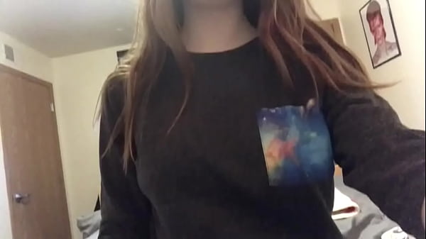 Nonton Bitch thumbnail