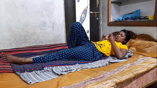 18 Year_Old Indian TamilCouple_Fucking_With Horny Skinny Sex Guru Giving Love To GF Full Hindi