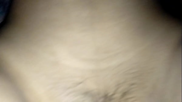 แหกหีสาวสวยเอาควยยัดแตดจนน้ำแตกดต็มหี