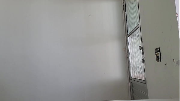 Nonton Oficial De Justi&ccedil;a Pega Mulher De Malandro Sozinha Em Casa thumbnail