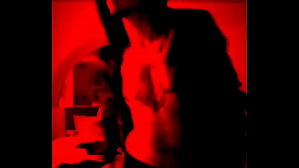 Ronny bailando sexy antes de cojer