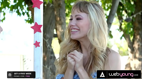 Play MP4 - Dirty Ivy Wolfe Hard Fingers Sexy Danni Rivers&comma; Eats Her Ass And Her Pussy During Kissing Booth Day