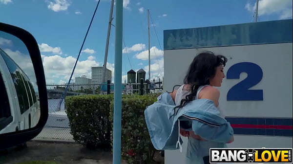 Play MP4 - Fake Money for Real Anal Brenna McKenna