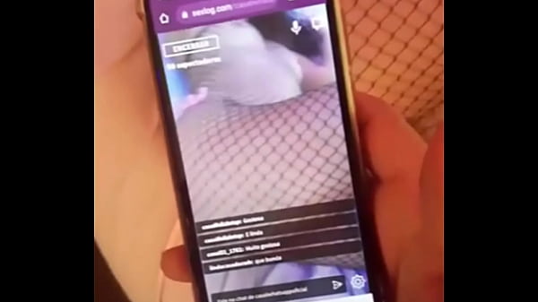 Ela_está devolta com a LIVE DA SRAWHATS veja o Making Offquem não assistiu registramos_tudo pravocês