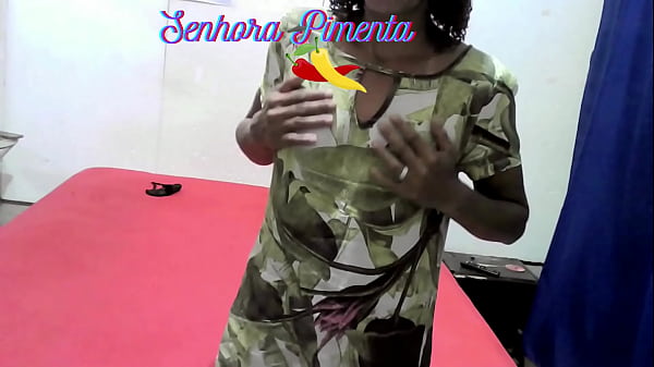 Senhora Pimenta ganhou uma massagem com final feliz. 