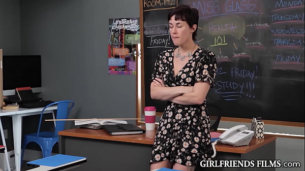 Play MP4 - Olive Glass Can't Resist Her Busty Stalker's Seductions - Jackie Hoff - GirlfriendsFilms