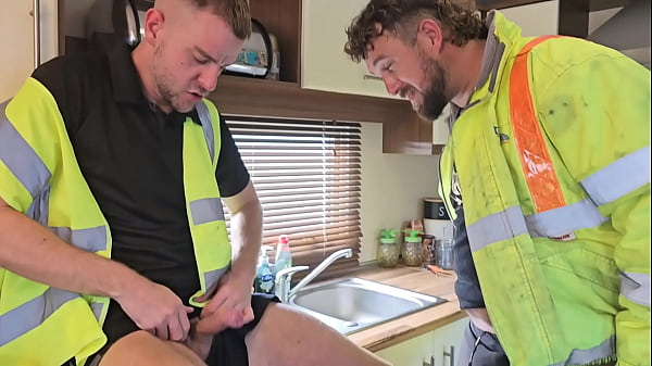 A Gay Tradies Confession thumbnail