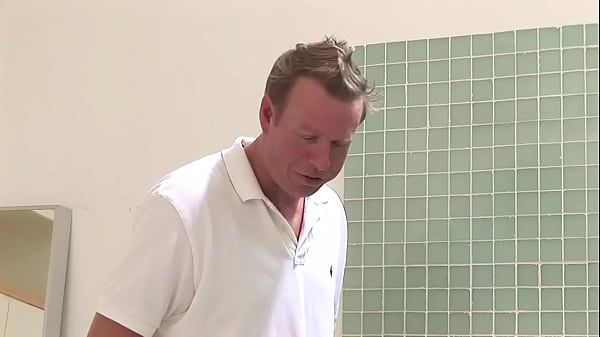 Adrianna Nicole Gets Down On Her Knees In The Shower For A Hot Dp Threesome thumbnail