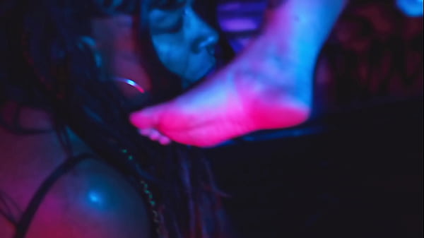 2 sadistic dommes with their perfect feet and furious dildos 