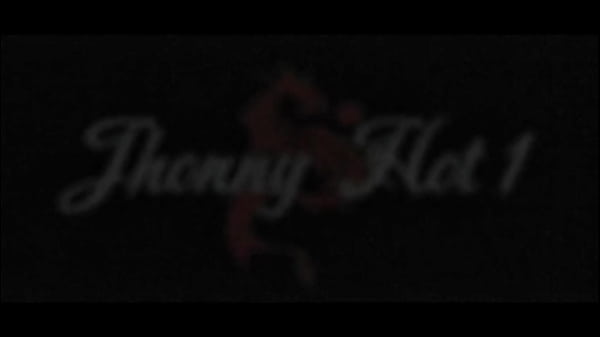 Nonton Milf Gostosa Saiu Da Cama Do Marido Para Se Esquentar Na Minha Cama. thumbnail