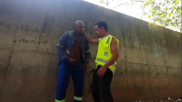 Trabalhador Fazendo Putaria Em V&aacute;rios Lugares Compilado De Fodas thumbnail