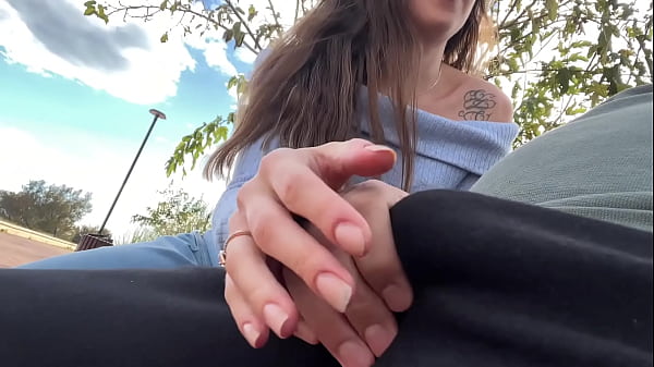 Chupo La Polla En Todos Los Lugares Publicos thumbnail